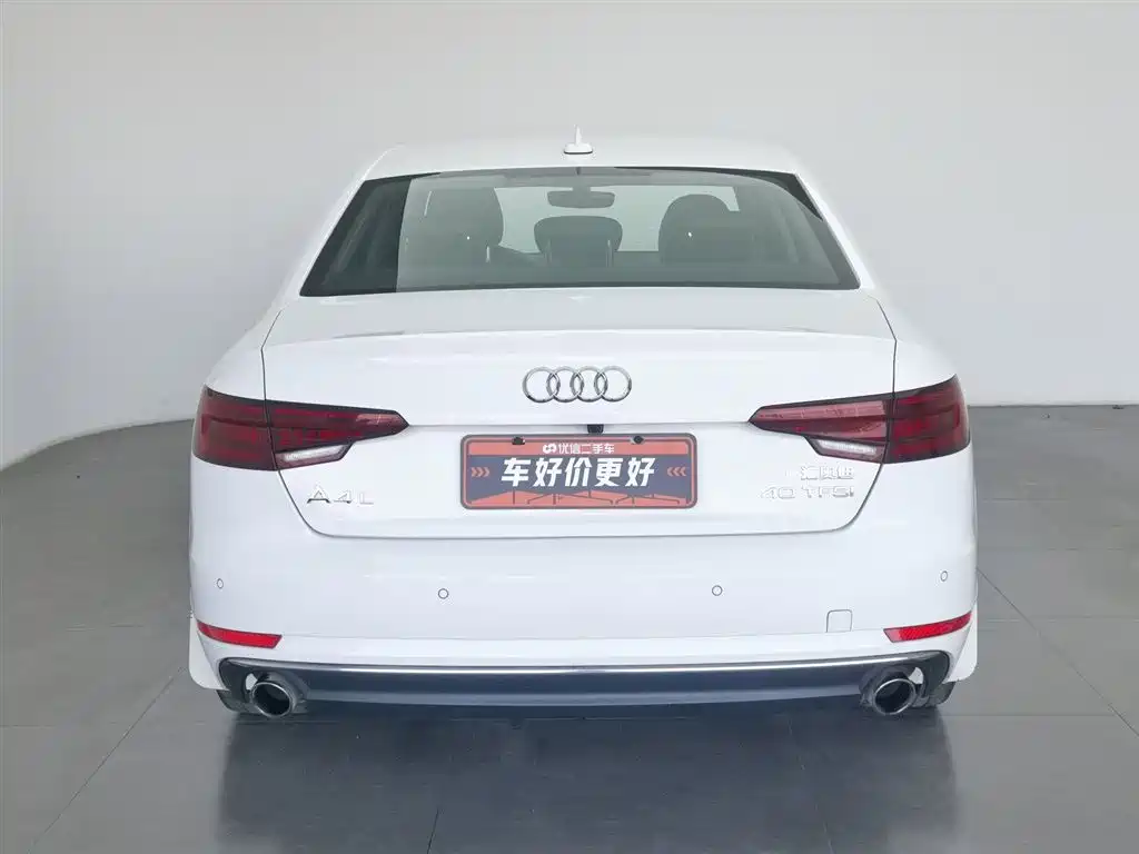 Audi A4L 2018 — фото 4
