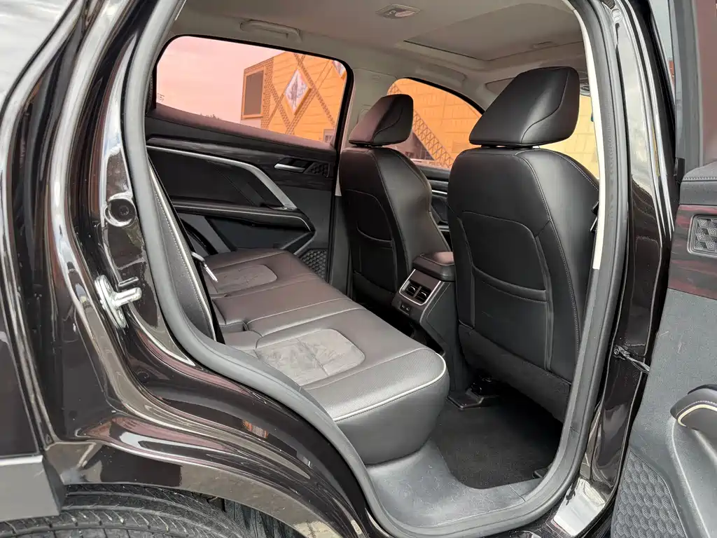Haval H6 2023 — фото 17