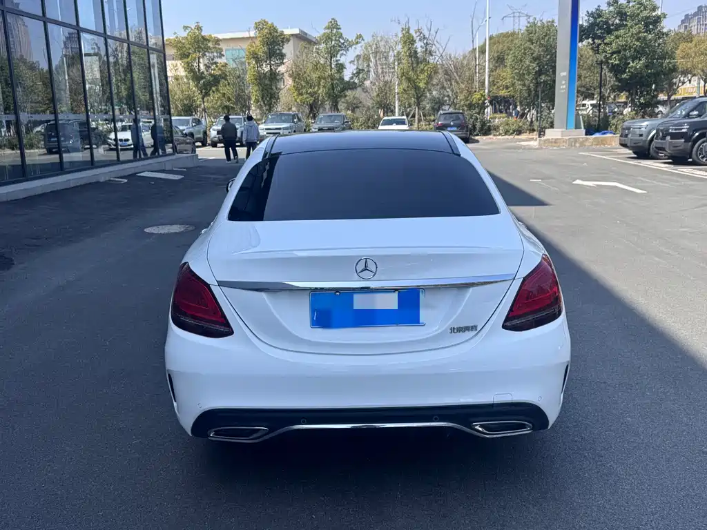 Mercedes-Benz C-Class 2019 — фото 14