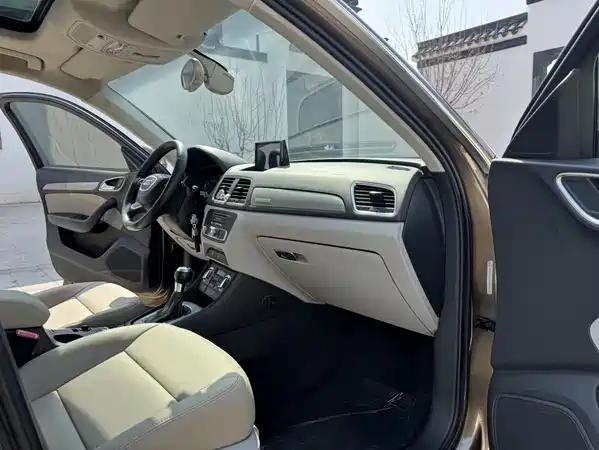 Audi Q3 2013