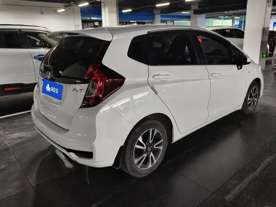 Honda Fit 2020 — фото 3