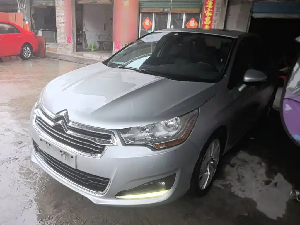 Citroën C4L 2016 — фото 2