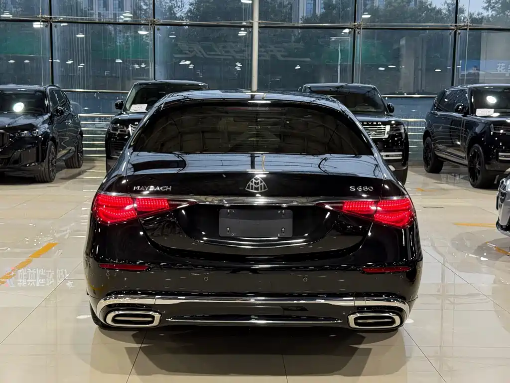 Mercedes-Benz Maybach S-Class 2022 — фото 29