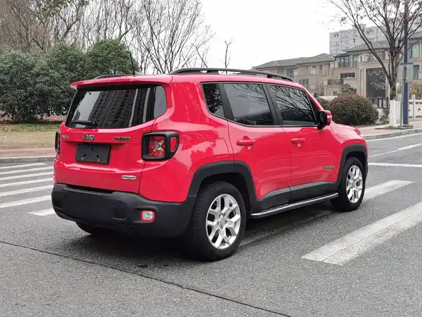 Jeep Freeman 2018