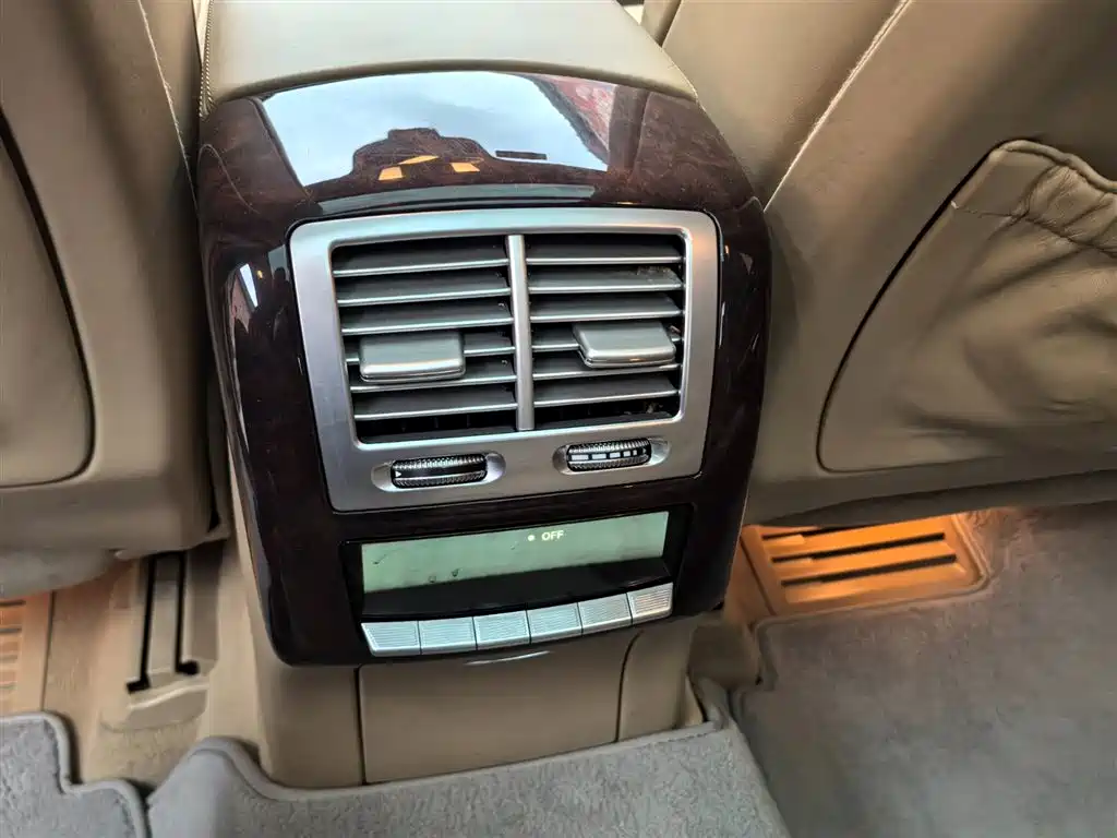 Mercedes-Benz S-Class AMG 2012 — фото 15