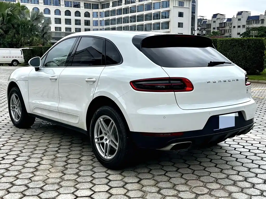 Porsche Macan 2015 — фото 4