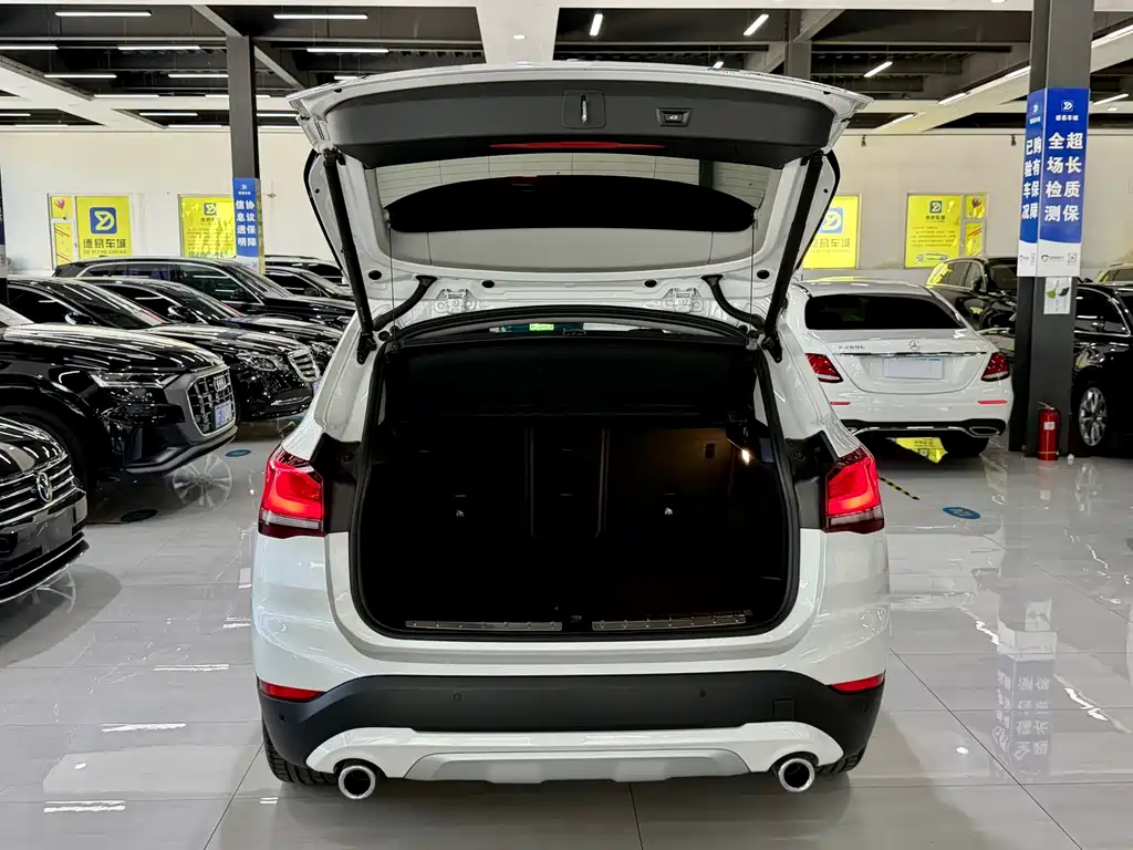 BMW X1 2023 — фото 12