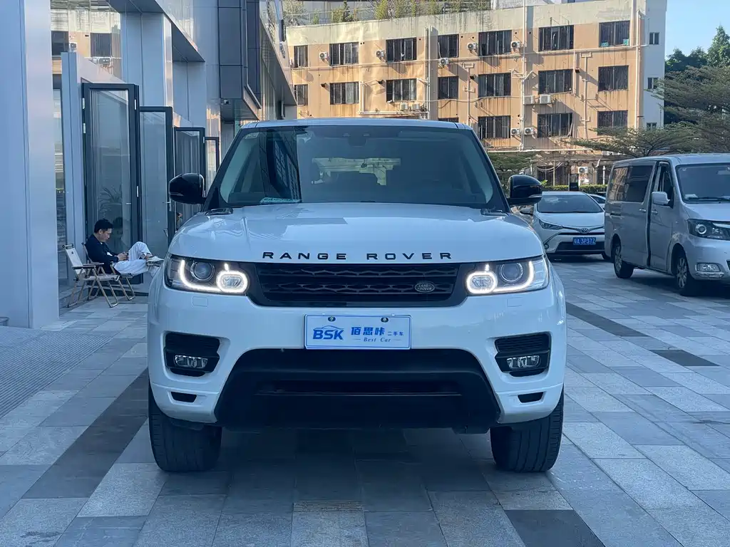 Land Rover Sport 2018 — фото 2