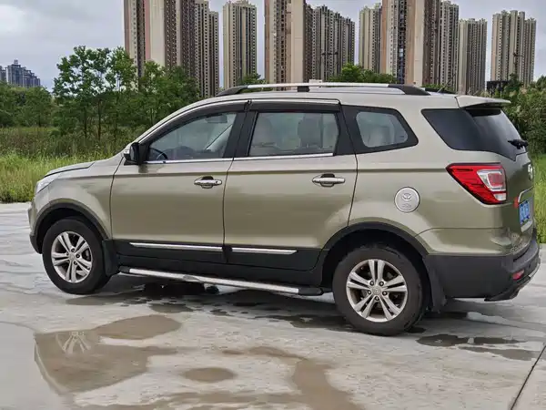 BAIC Huansu S3 2014