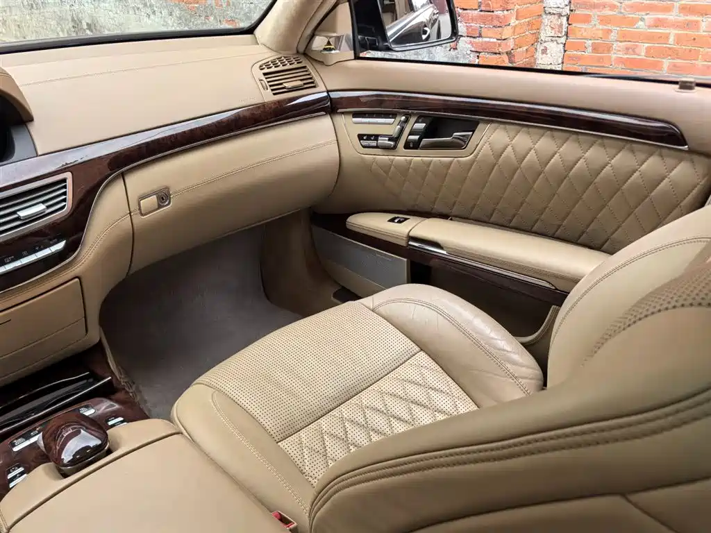 Mercedes-Benz S-Class AMG 2012 — фото 14