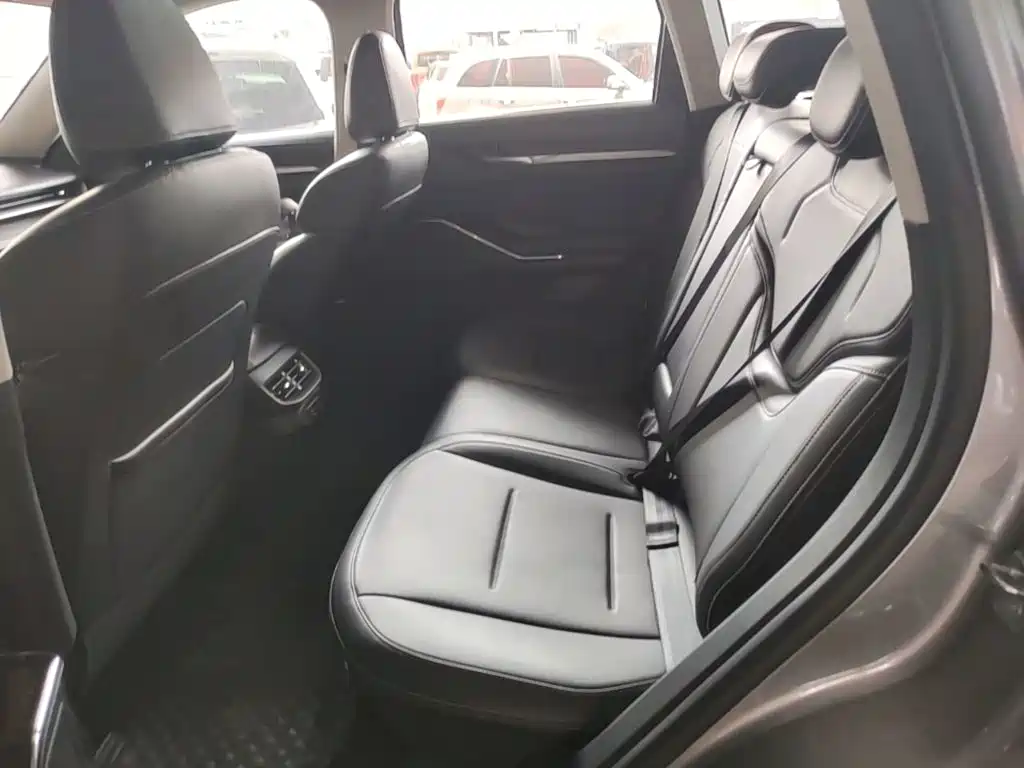 Haval H6 2023 — фото 17