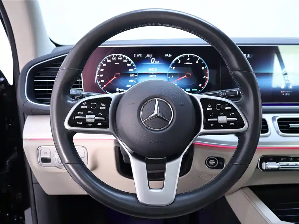 Mercedes-Benz GLE 2020 — фото 16