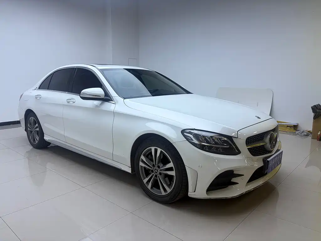 Mercedes-Benz C-Class 2019 — фото 3