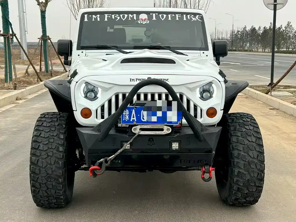 Jeep Wrangler 2013 — фото 2