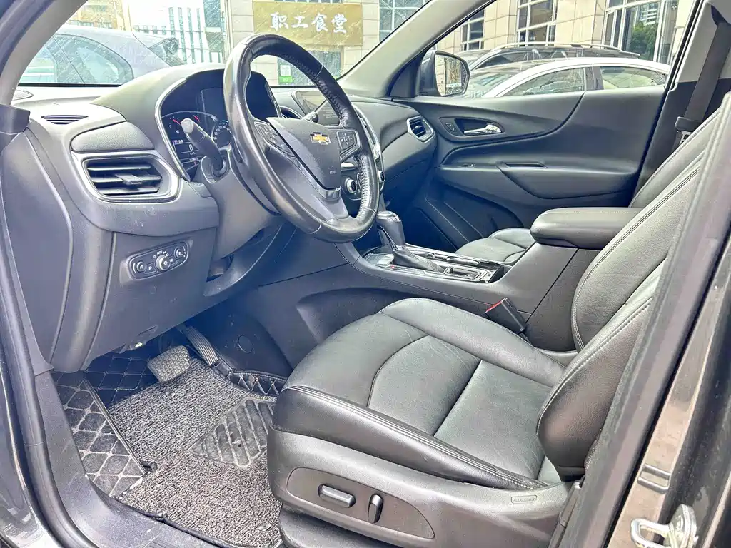 Chevrolet Equinox 2017 — фото 17