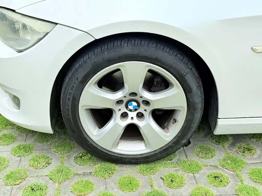 BMW 3 Series 2014 — фото 10