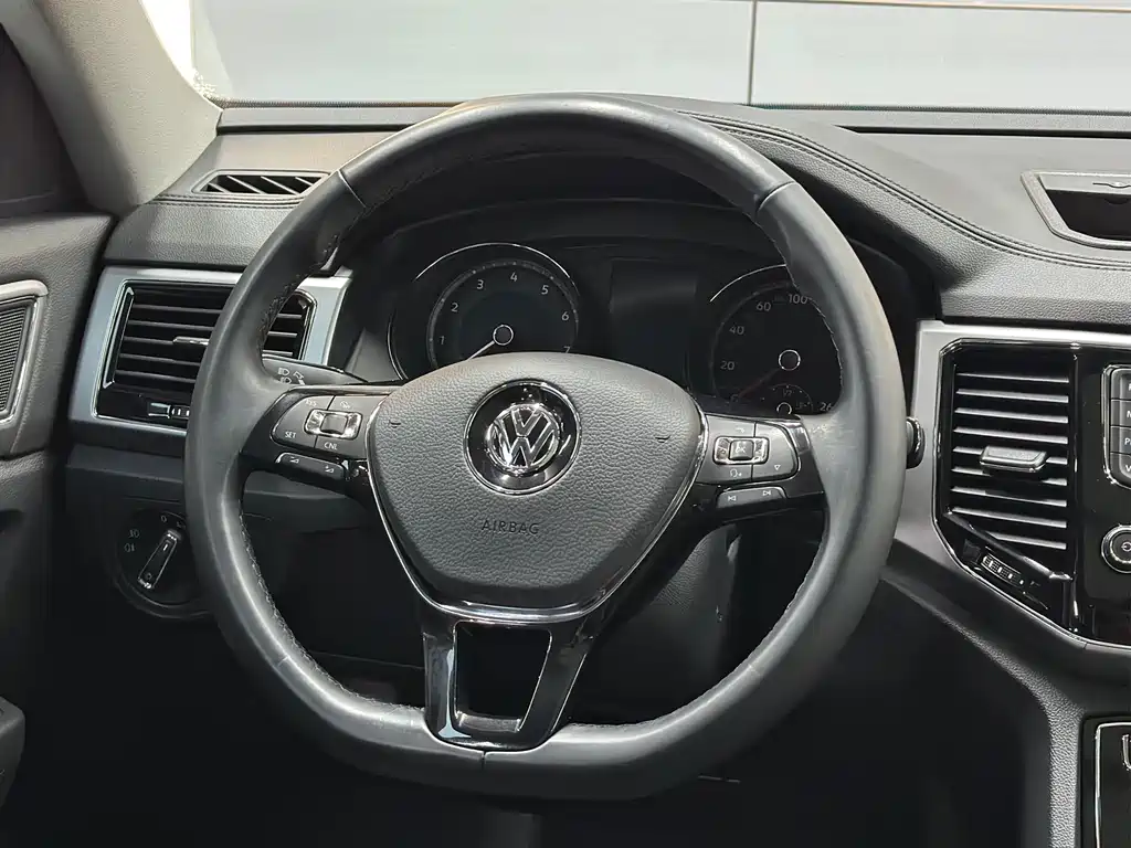 Volkswagen Teramont 2019 — фото 12