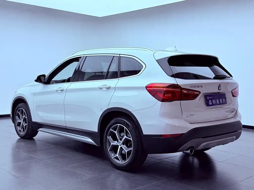 BMW X1 2019 — фото 4