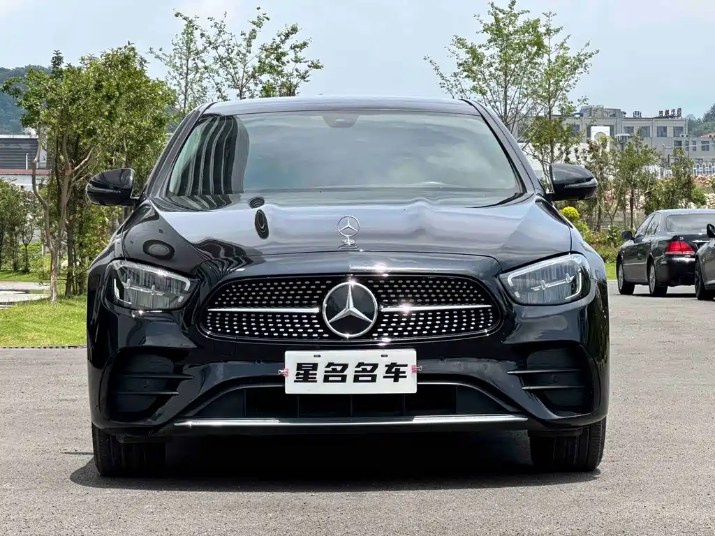 Mercedes-Benz E-Class 2023 — фото 15