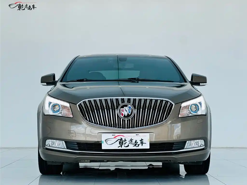 Buick LaCrosse 2015 — фото 2