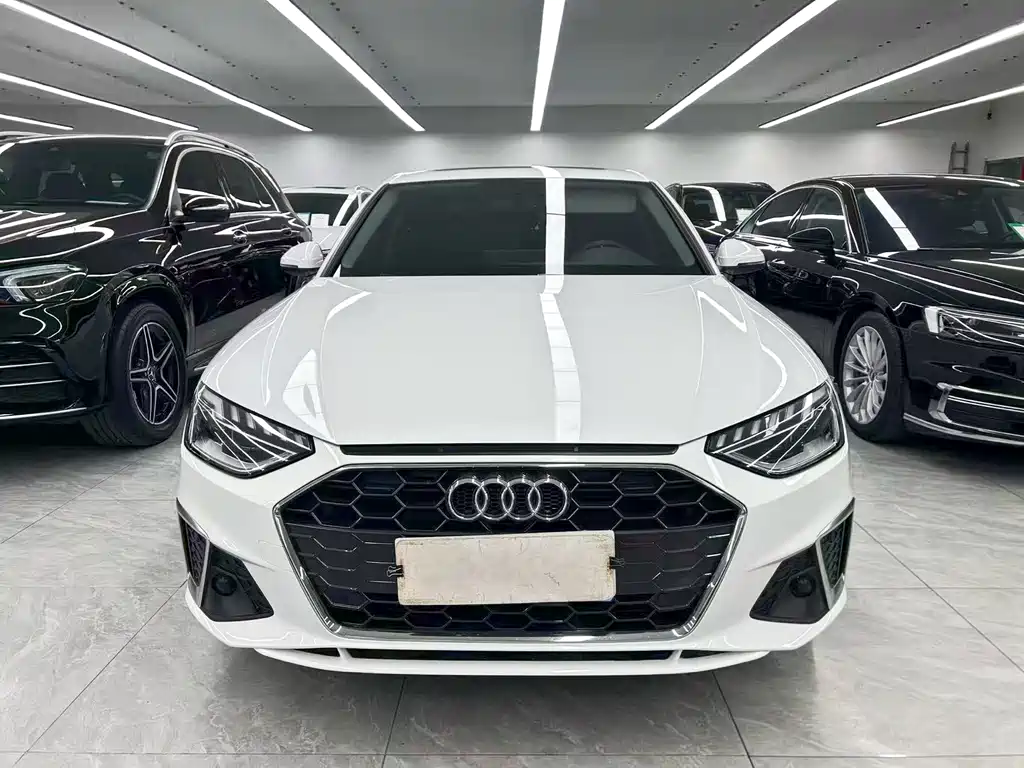 Audi A4L 2020 — фото 2