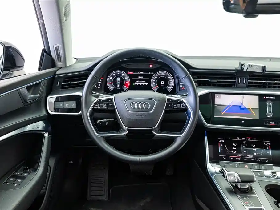 Audi A7 2021 — фото 19