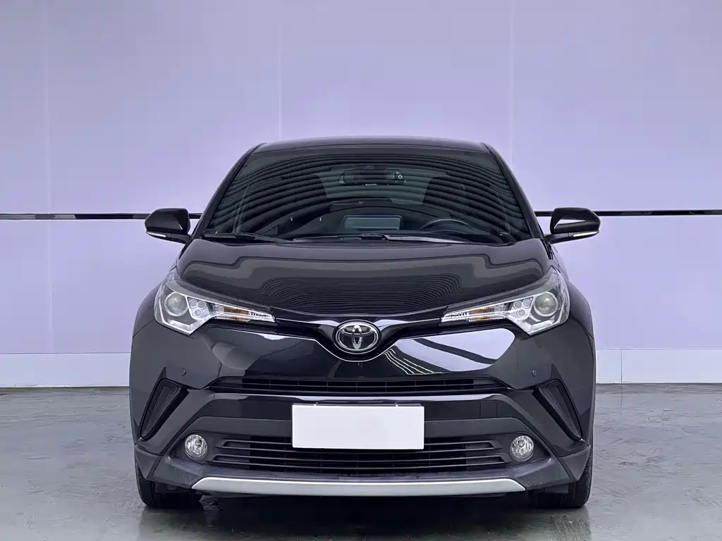 Toyota IZOA 2019 — фото 2