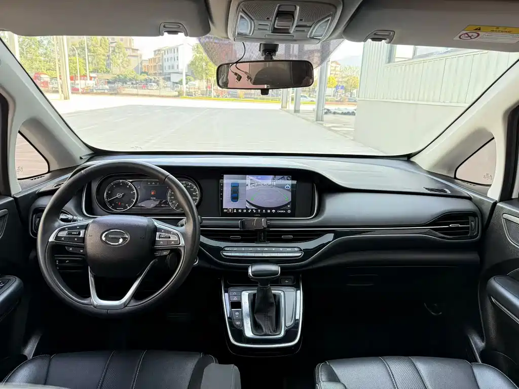 GAC Motor Trumpchi M6 2021 — фото 8
