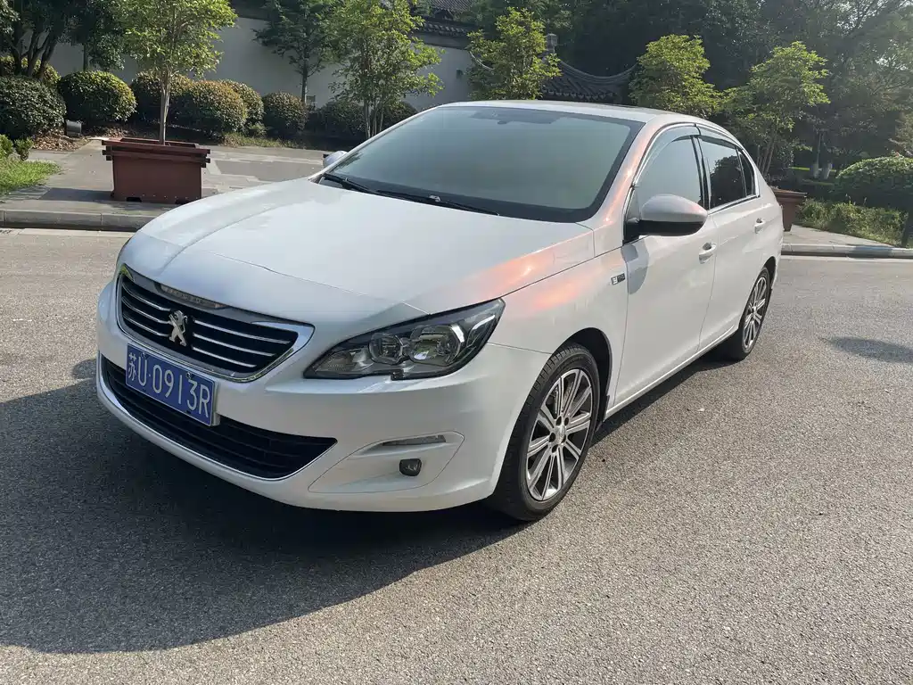 Peugeot 408 2015 — фото 10