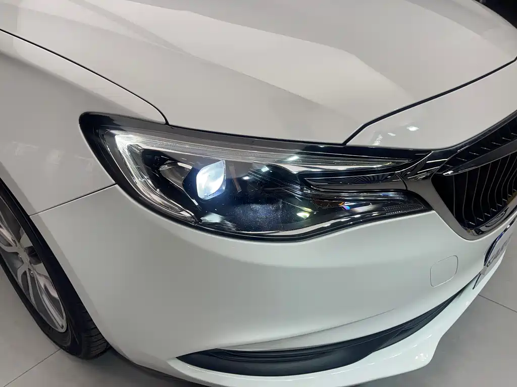Buick Excelle 2020 — фото 25