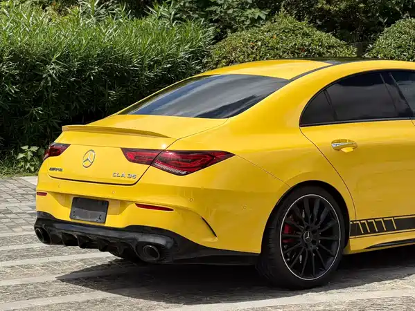 Mercedes-Benz CLA AMG 2022