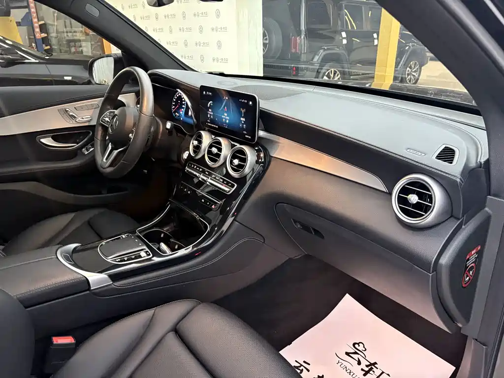 Mercedes-Benz GLC 2022 — фото 12
