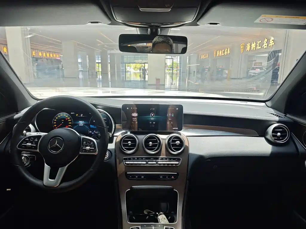 Mercedes-Benz GLC 2020 — фото 12