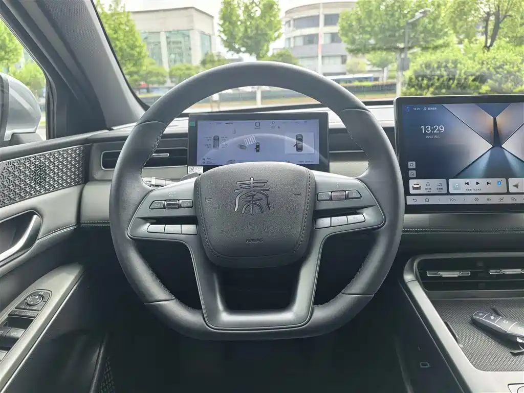 BYD Qin PLUS 2025 — фото 10