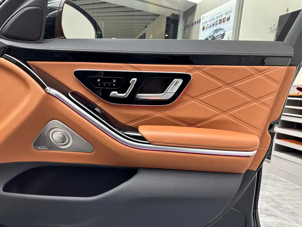 Mercedes-Benz S-Class 2025 — фото 26