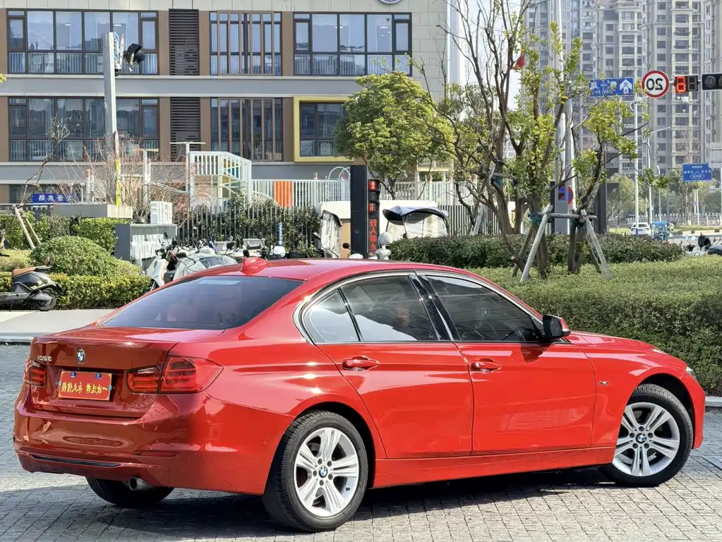 BMW 3 Series 2014 — фото 12