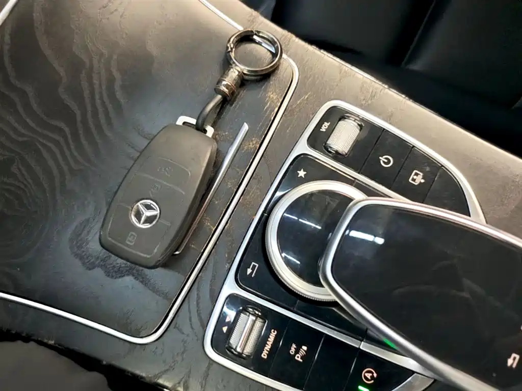Mercedes-Benz C-Class 2016 — фото 9