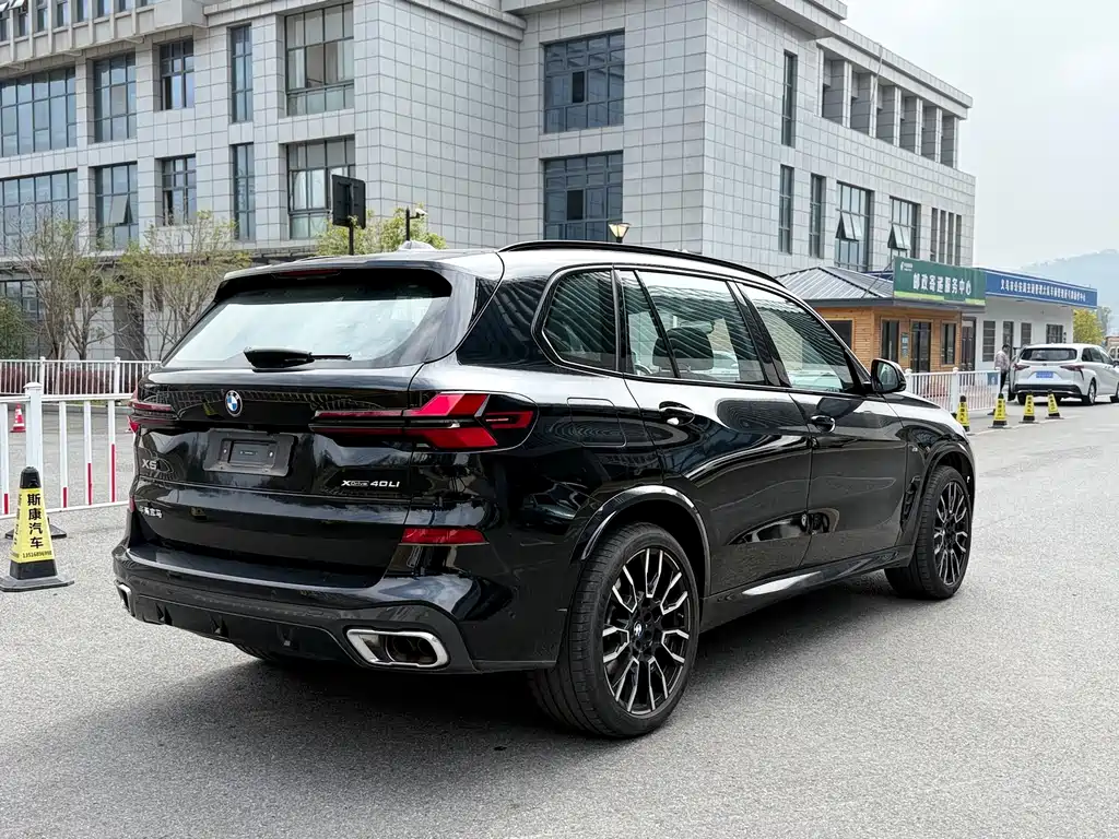 BMW X5 2025 — фото 4