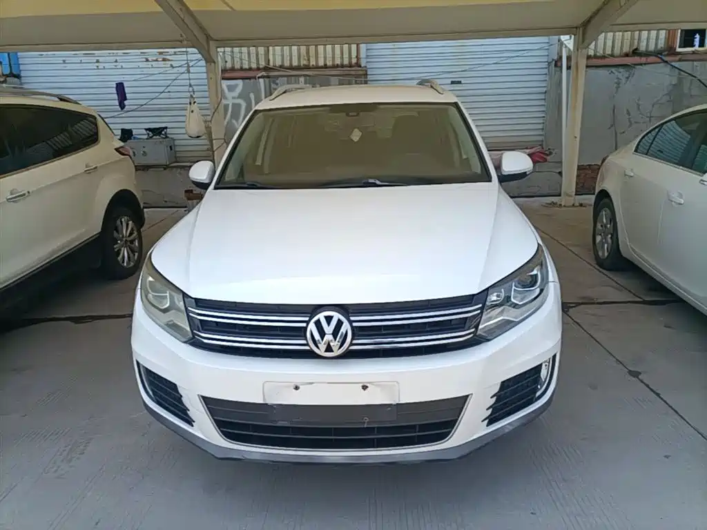 Volkswagen Tiguan 2015 — фото 3