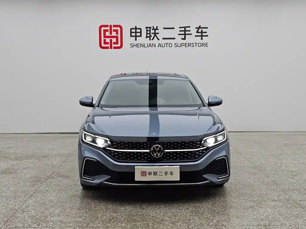 Volkswagen Passat 2021