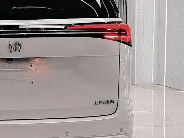 Buick GL8 New Energy 2025