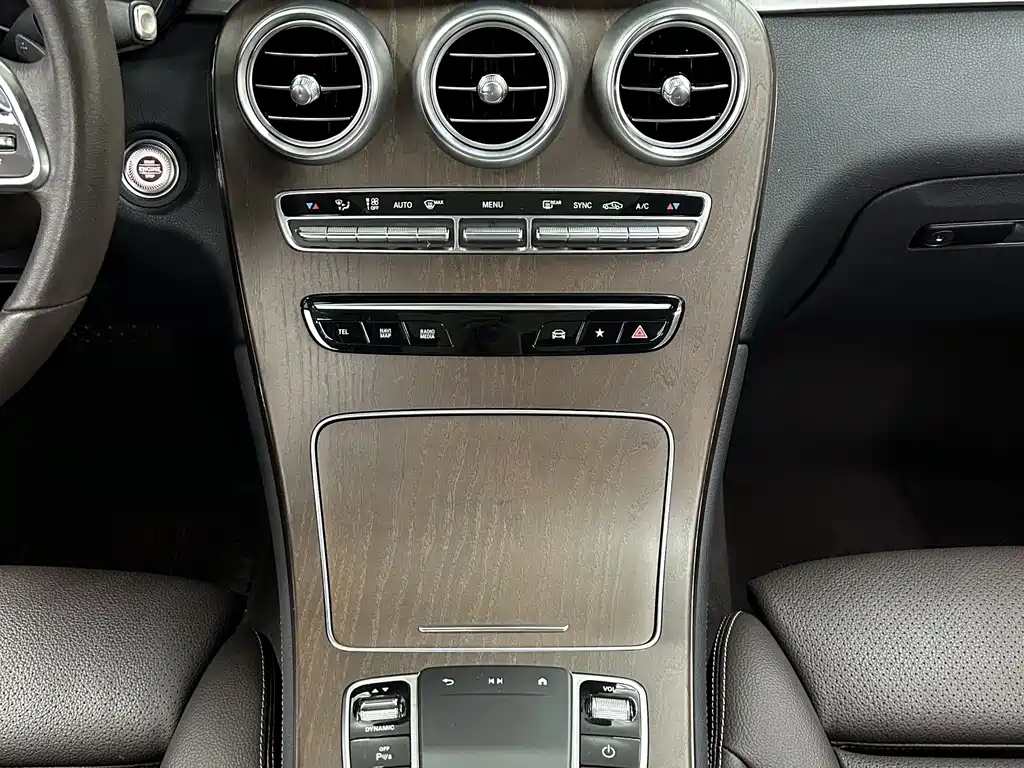 Mercedes-Benz GLC 2020 — фото 14