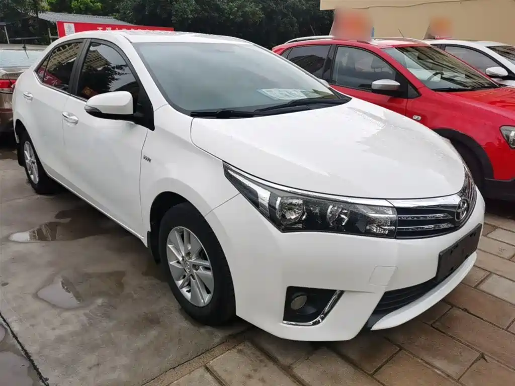 Toyota Corolla 2016 — фото 4