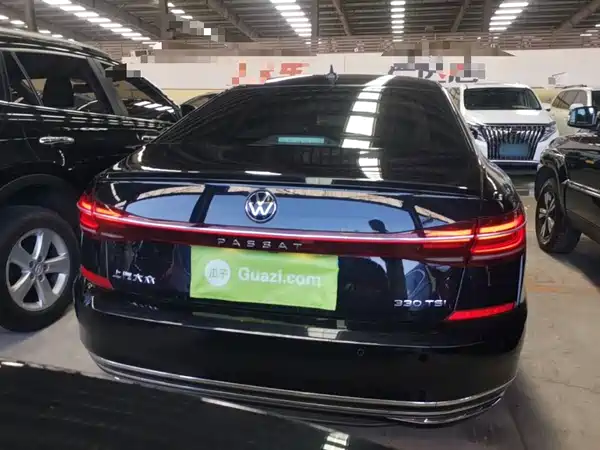 Volkswagen Passat 2022