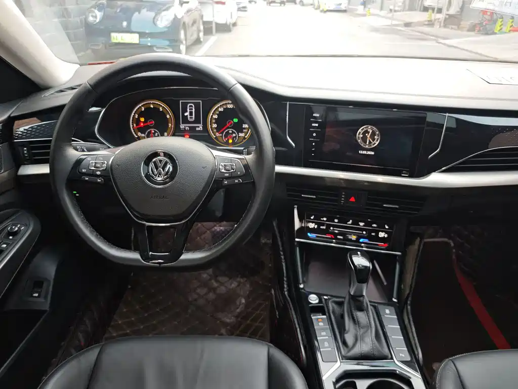 Volkswagen Passat 2020 — фото 13