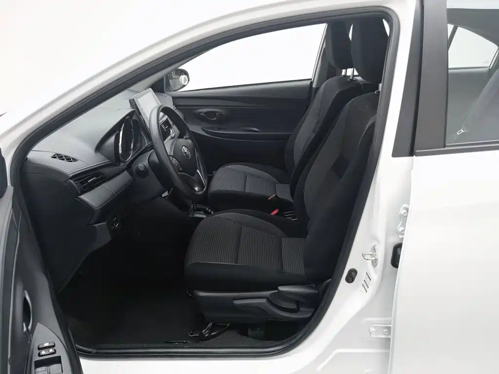 Toyota Vios 2021 — фото 10