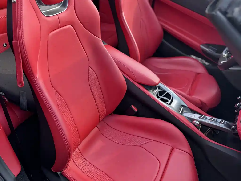 Ferrari Portofino 2019 — фото 10