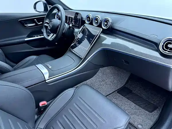 Mercedes-Benz C-Class 2023