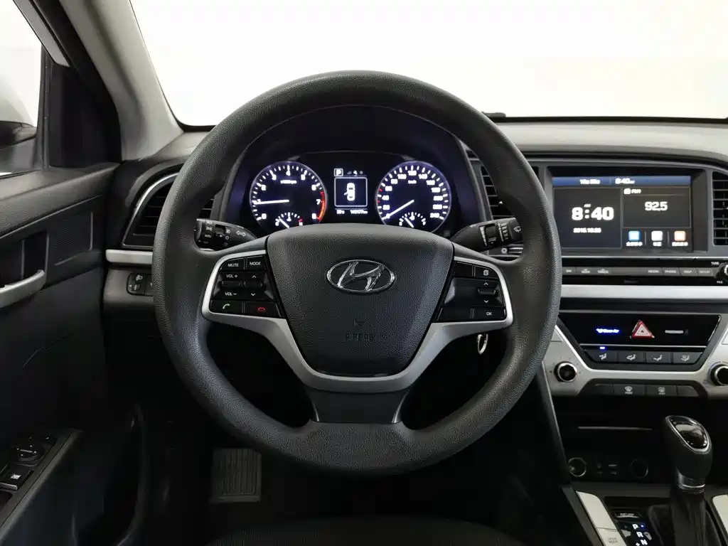 Hyundai Celesta 2016 — фото 11