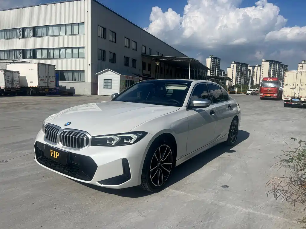 BMW 3 Series 2023